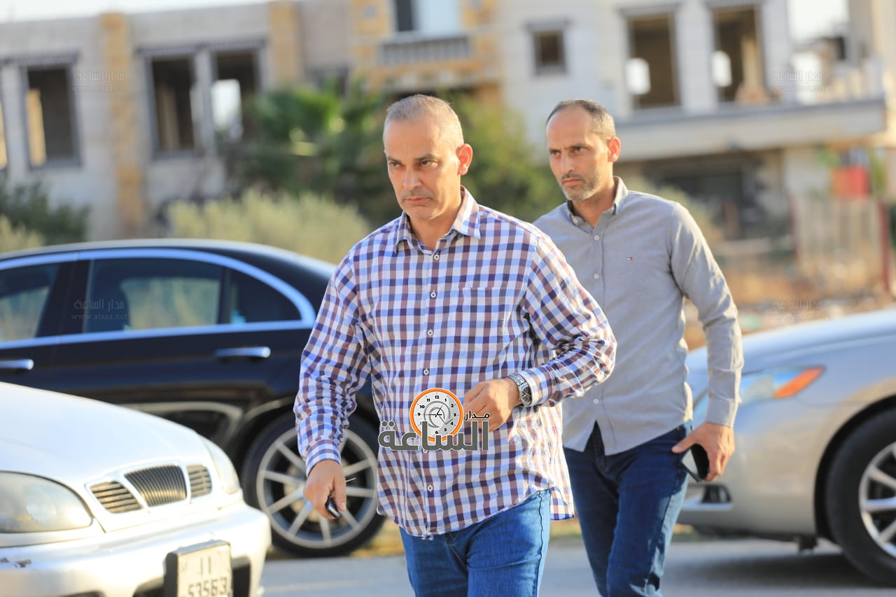 Madar Al-Saa Images 0.43085857875203615