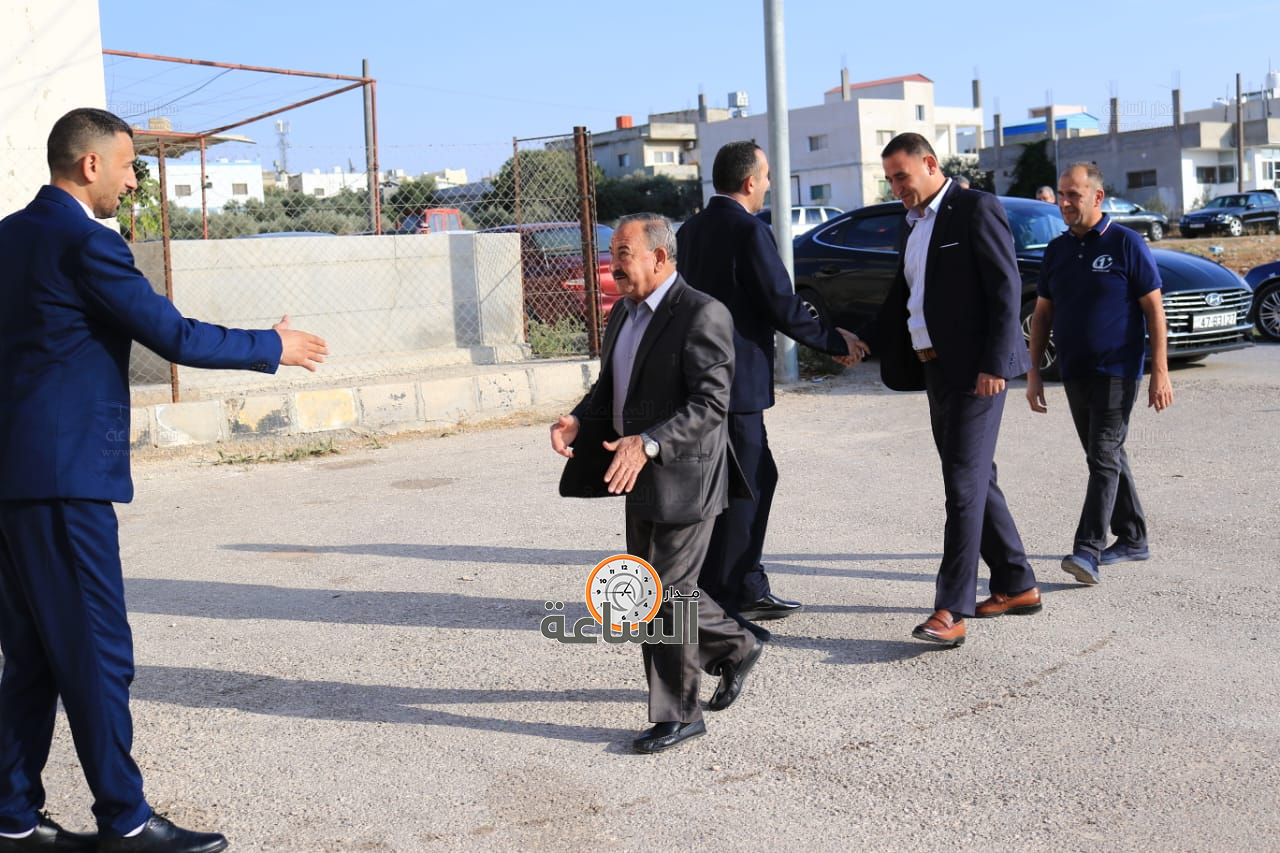 Madar Al-Saa Images 0.0083576554753787