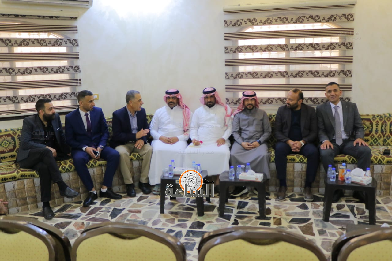 Madar Al-Saa Images 0.416051528461744