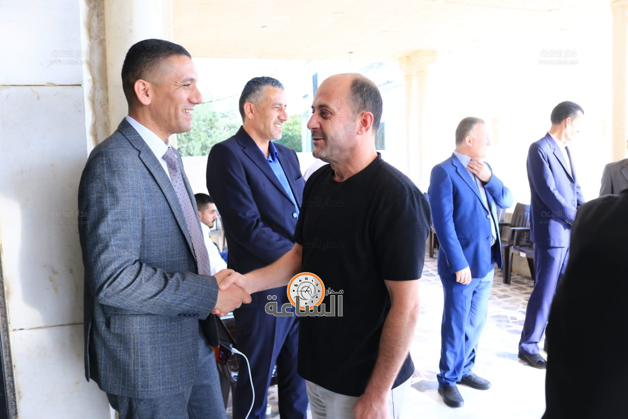 Madar Al-Saa Images 0.10788163379378235