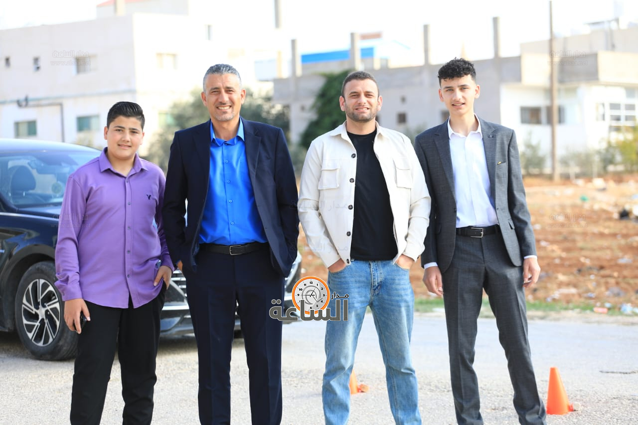 Madar Al-Saa Images 0.055570773219316916