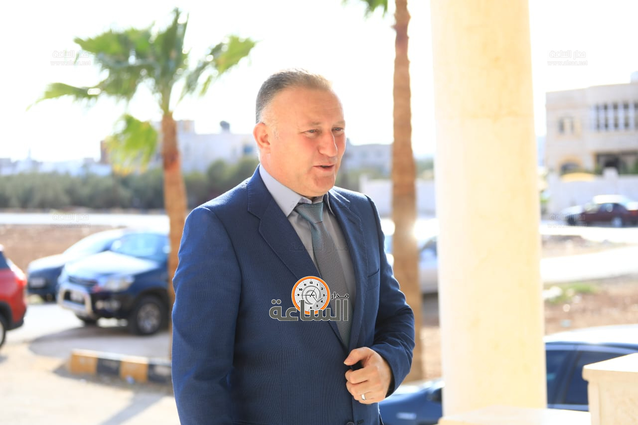 Madar Al-Saa Images 0.8310805741425291