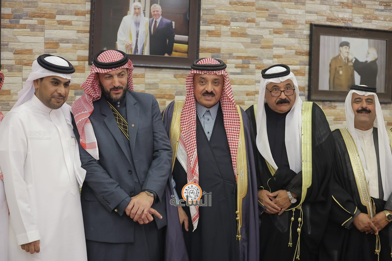 Madar Al-Saa Images 0.019083944489891702