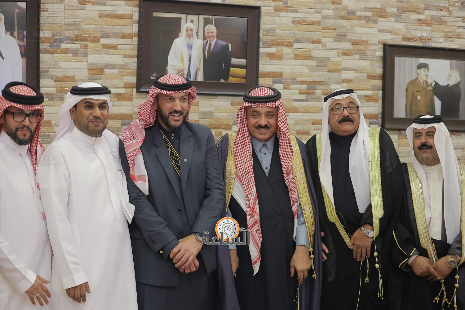 Madar Al-Saa Images 0.43821934696136156