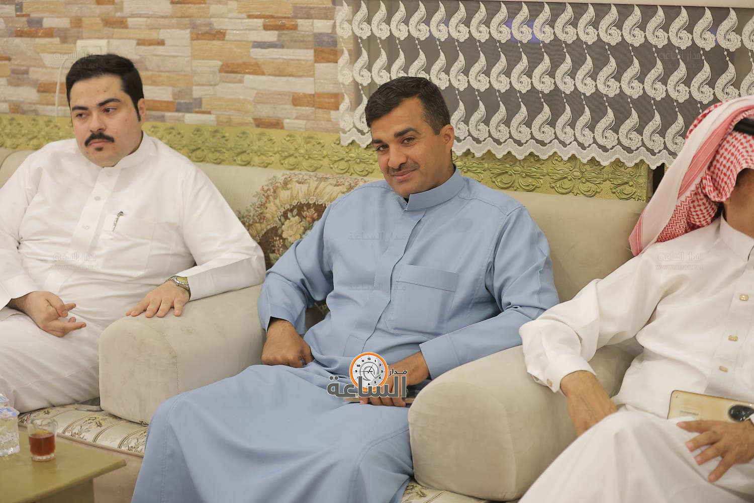 Madar Al-Saa Images 0.25963055824267367