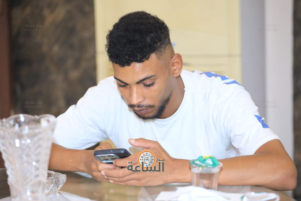 Madar Al-Saa Images 0.4066481036913634