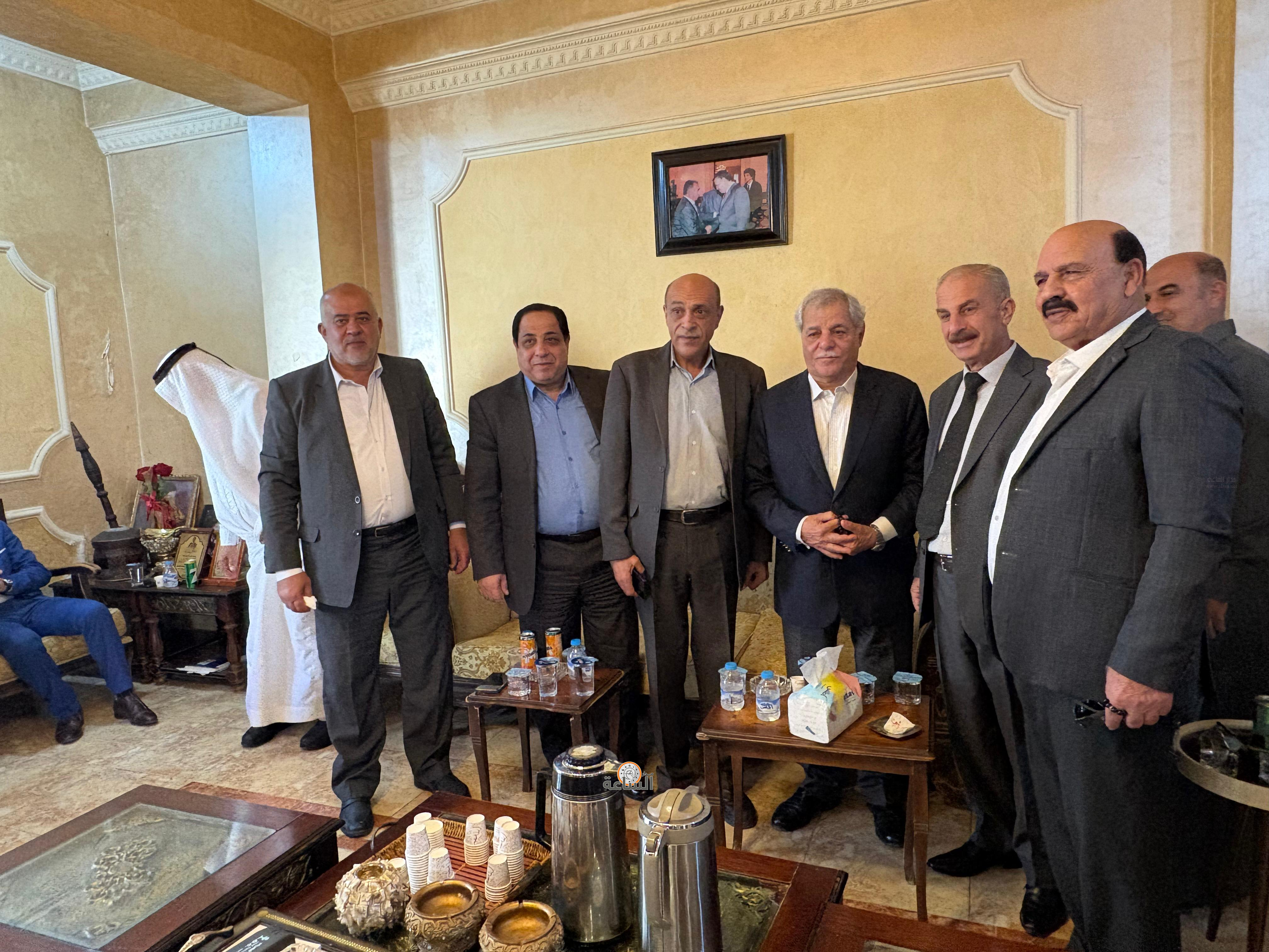 Madar Al-Saa Images 0.8425465141130141