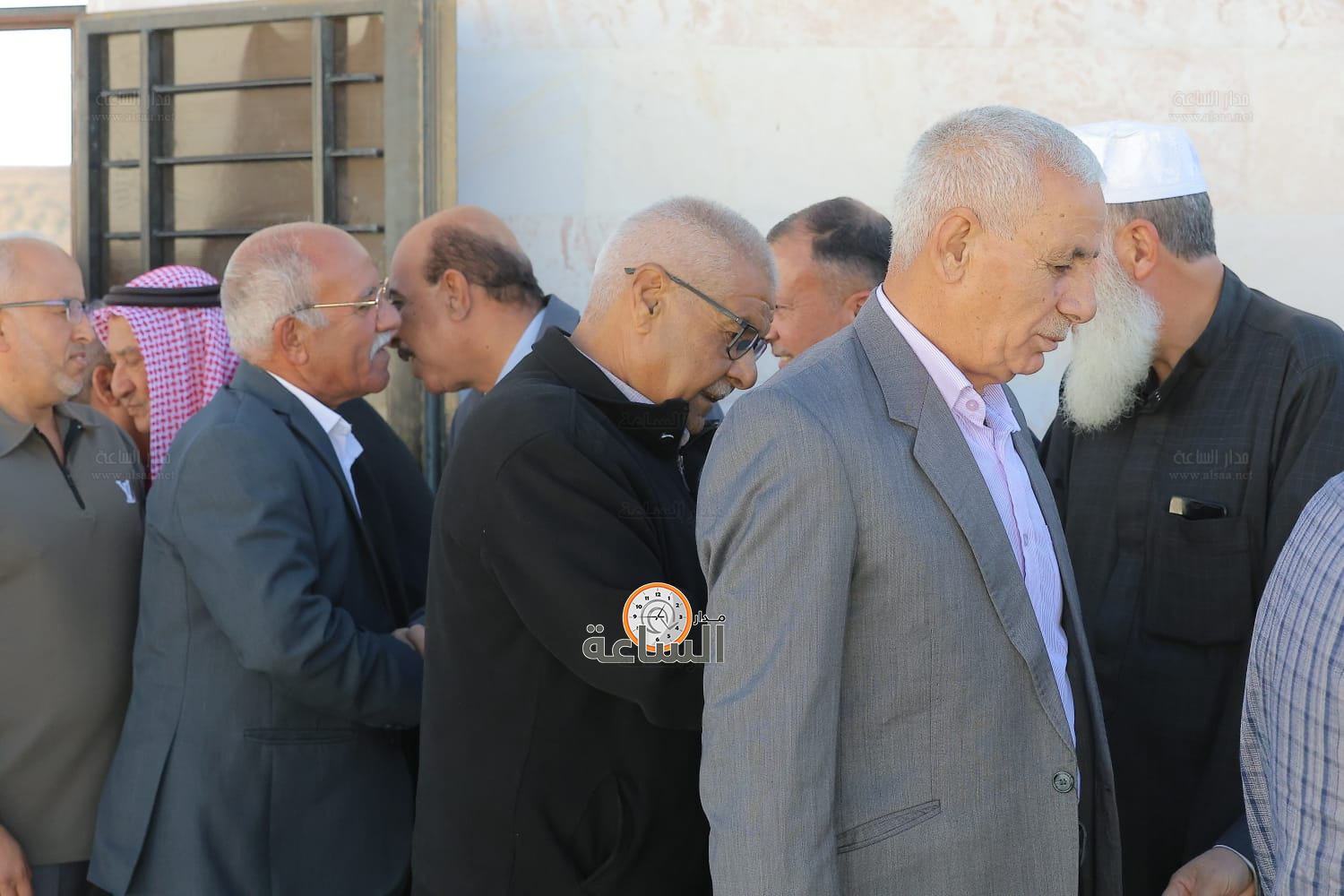 Madar Al-Saa Images 0.2570318283063322