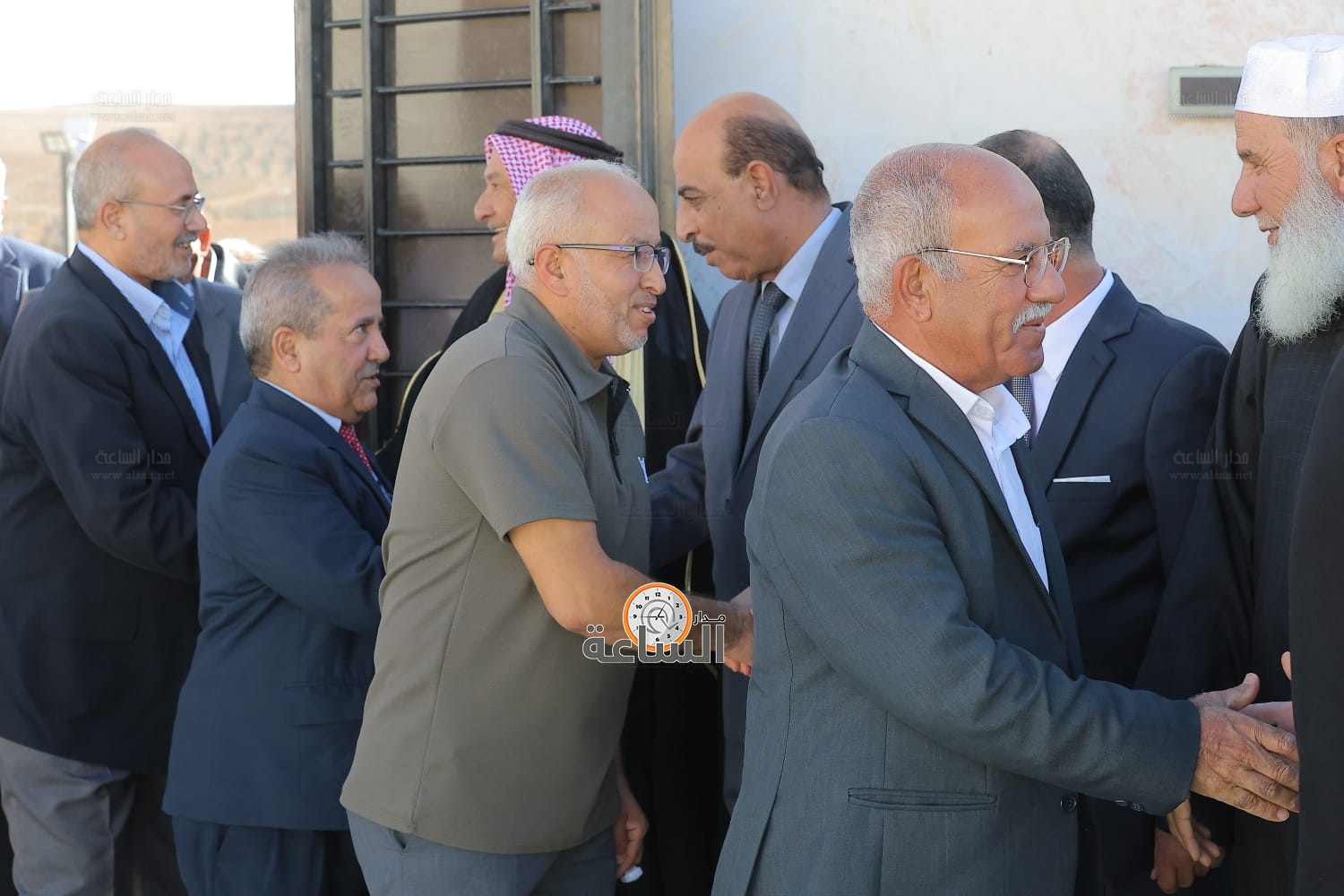 Madar Al-Saa Images 0.4793006015062702