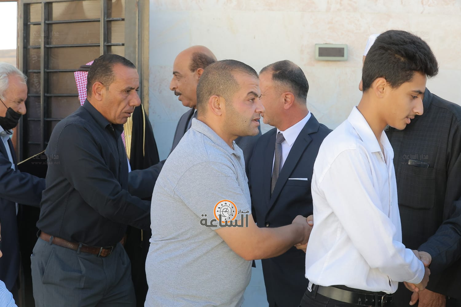 Madar Al-Saa Images 0.00981243143331767