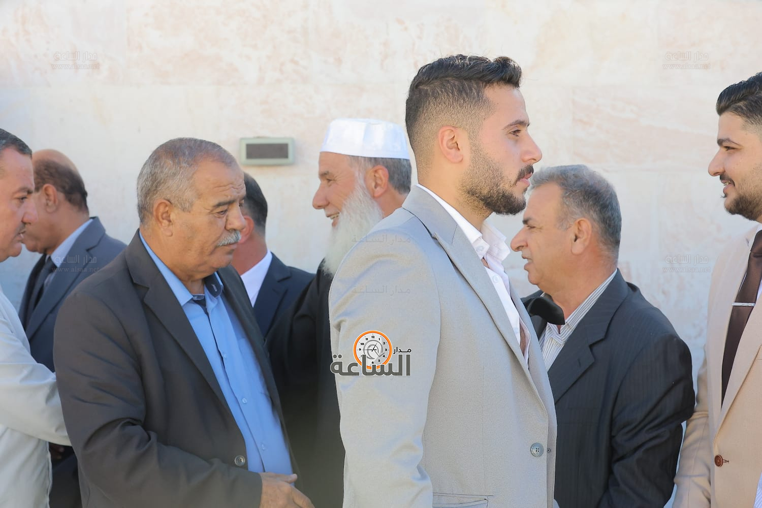 Madar Al-Saa Images 0.9015014028143353