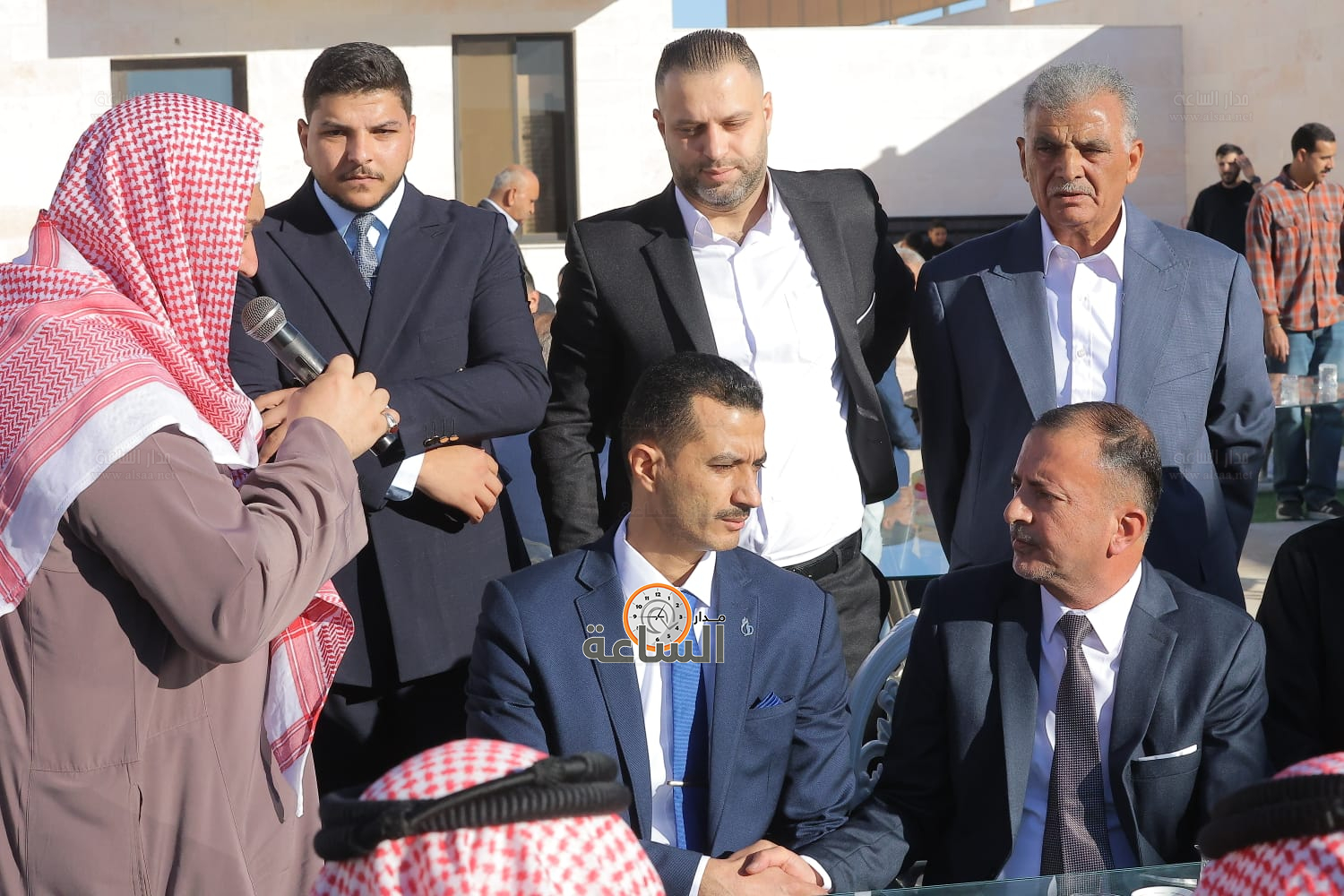 Madar Al-Saa Images 0.24935215083186624