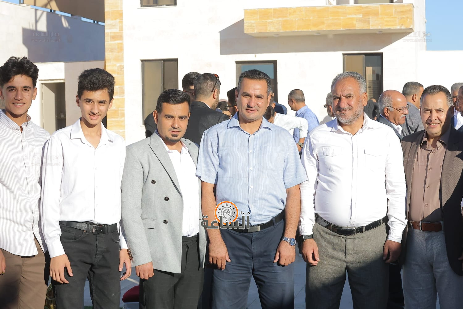 Madar Al-Saa Images 0.8103522619436893