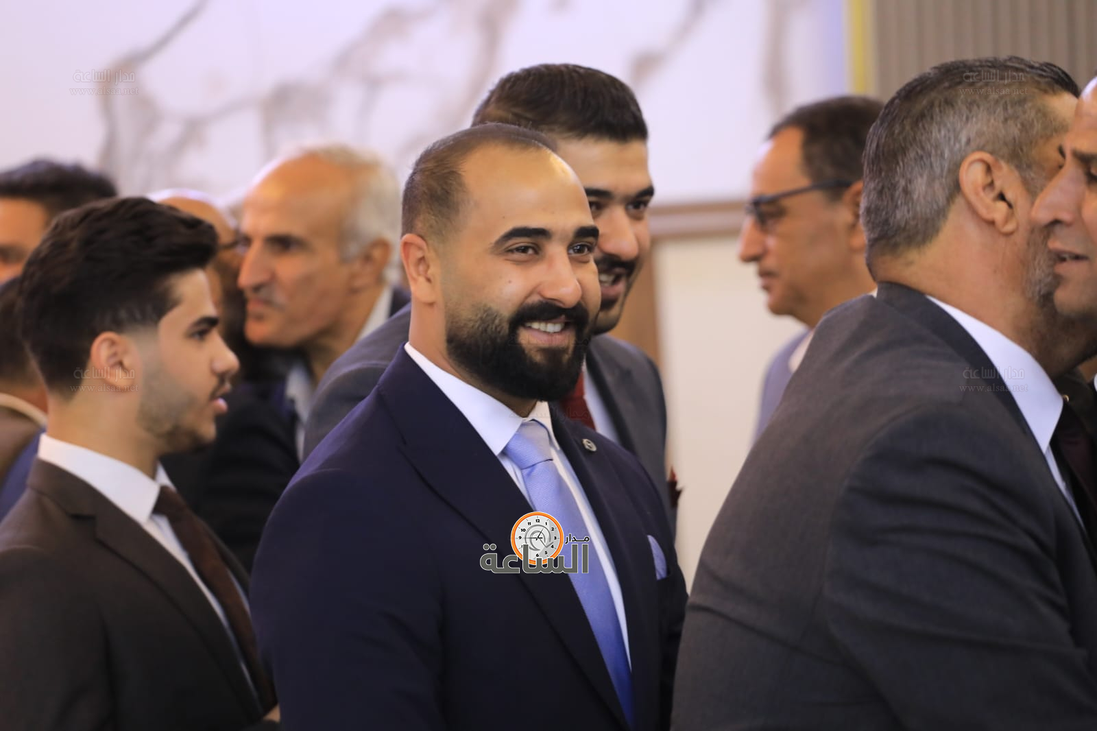 Madar Al-Saa Images 0.5218360264125714