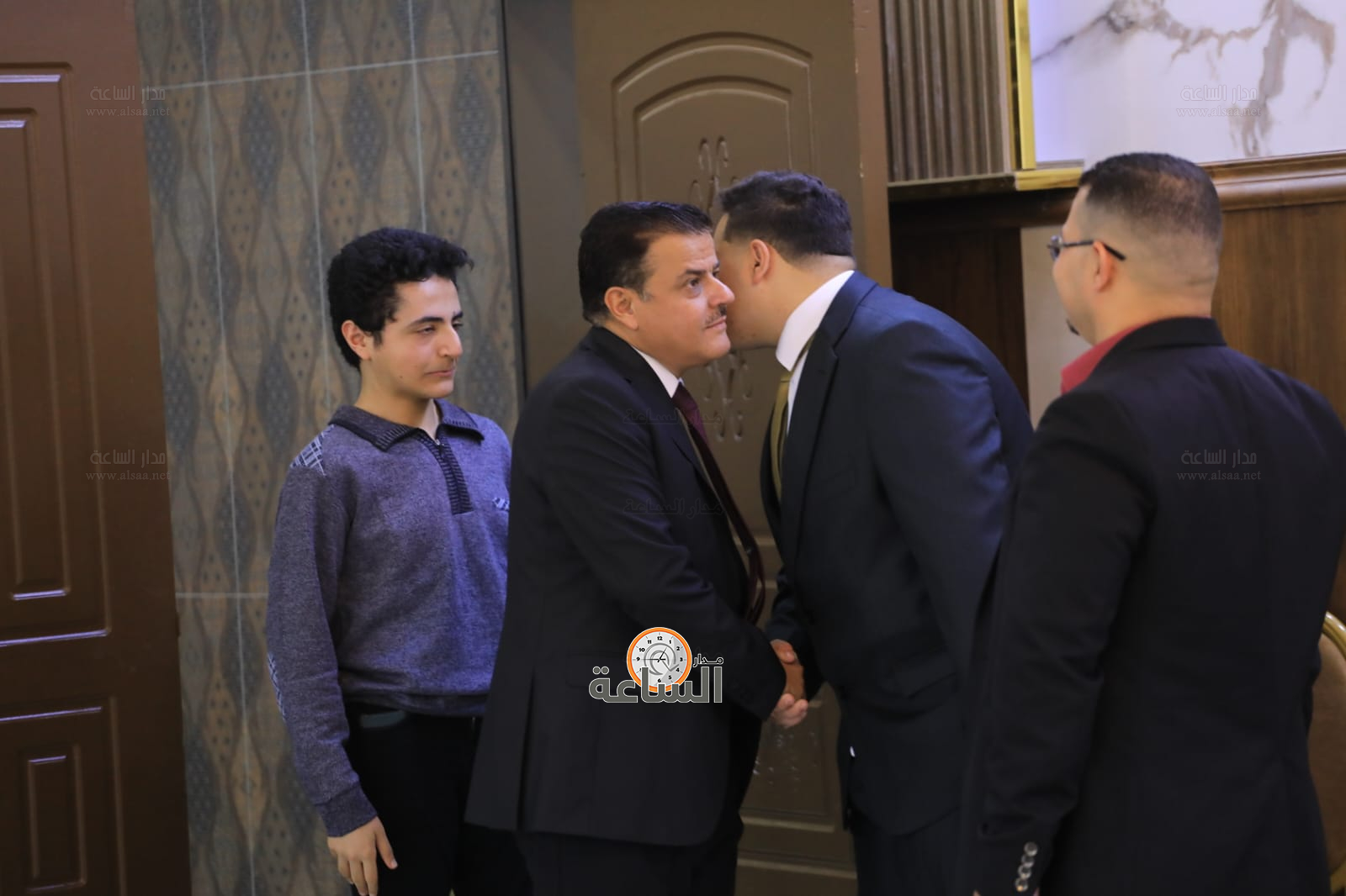 Madar Al-Saa Images 0.3370988139165707