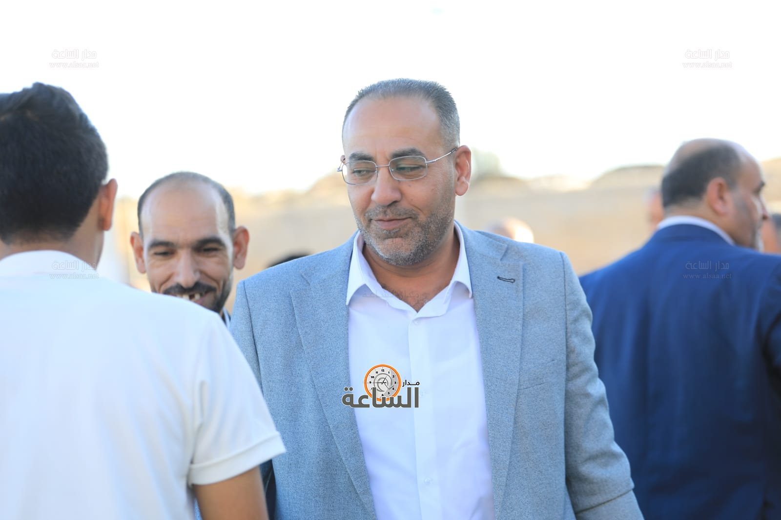 Madar Al-Saa Images 0.18145170289422652