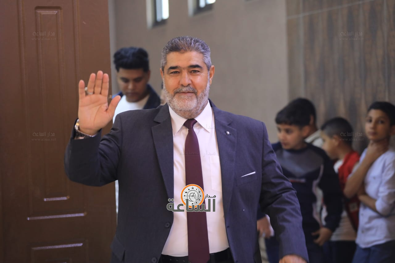 Madar Al-Saa Images 0.8380088356557197