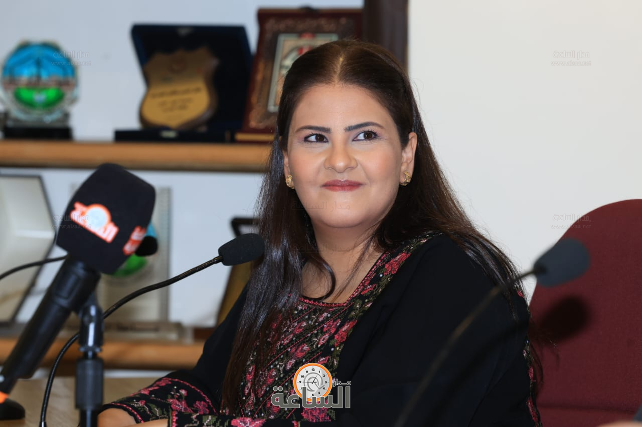 Madar Al-Saa Images 0.8595263726159653