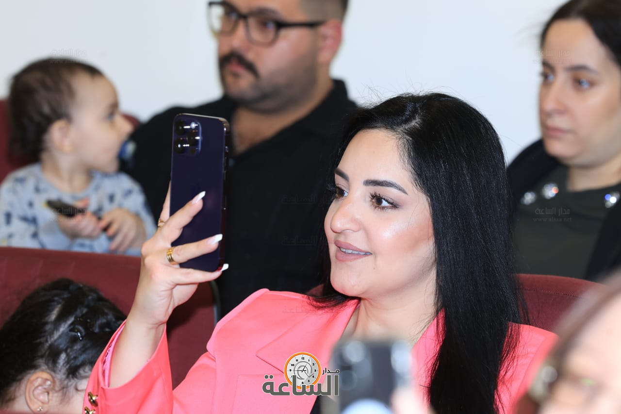 Madar Al-Saa Images 0.9629044848841933