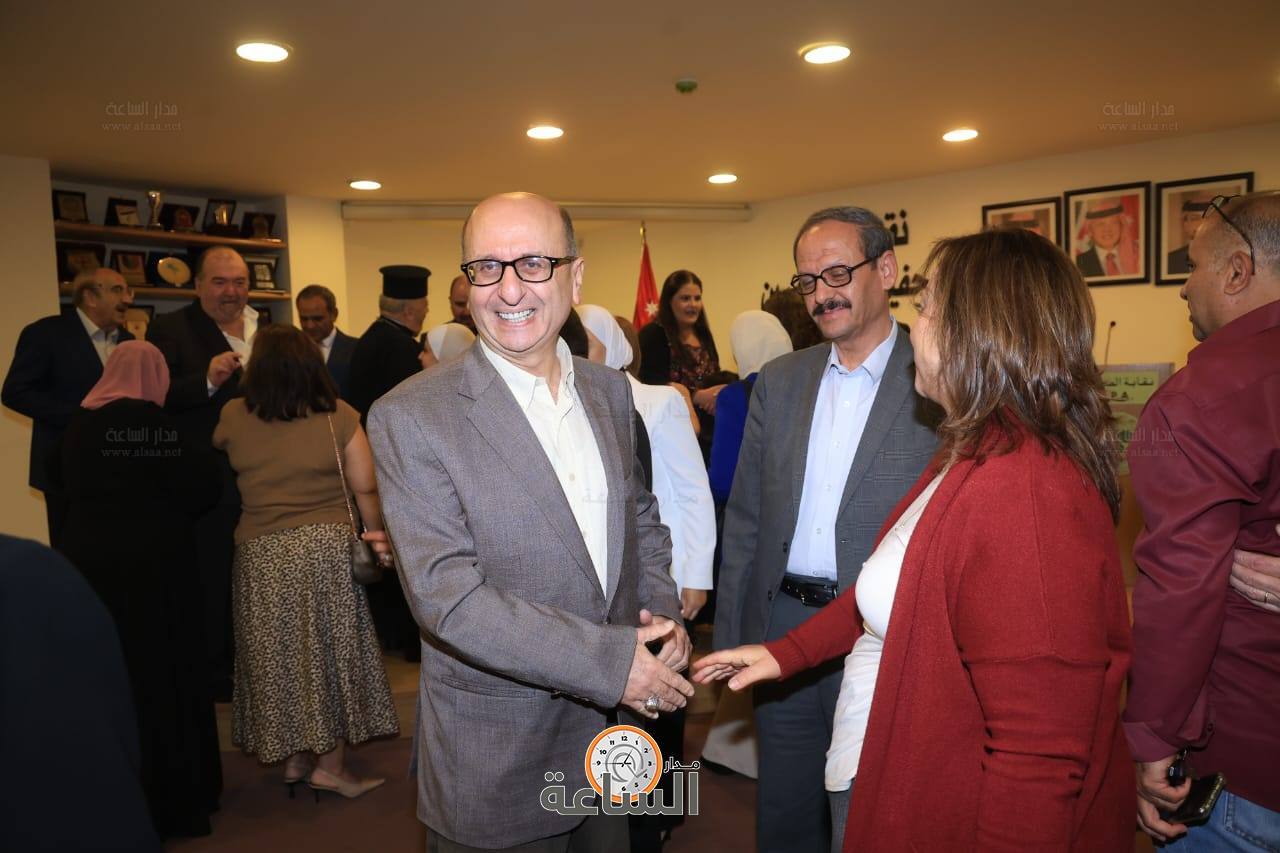 Madar Al-Saa Images 0.6562944105536126