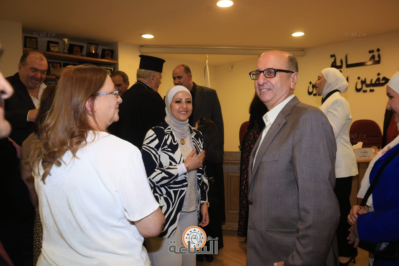 Madar Al-Saa Images 0.47360949039184197