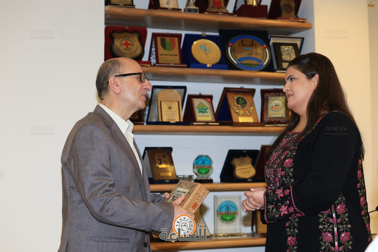 Madar Al-Saa Images 0.6709520977679025