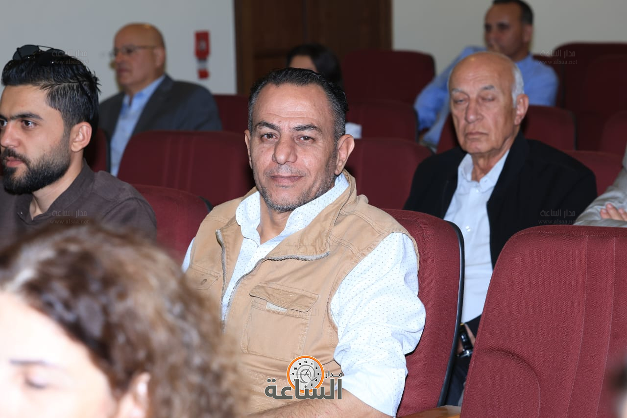 Madar Al-Saa Images 0.5794274415454481