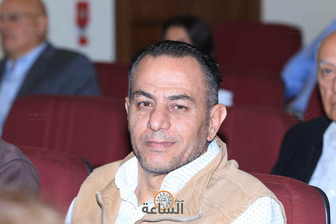 Madar Al-Saa Images 0.18702255057088213