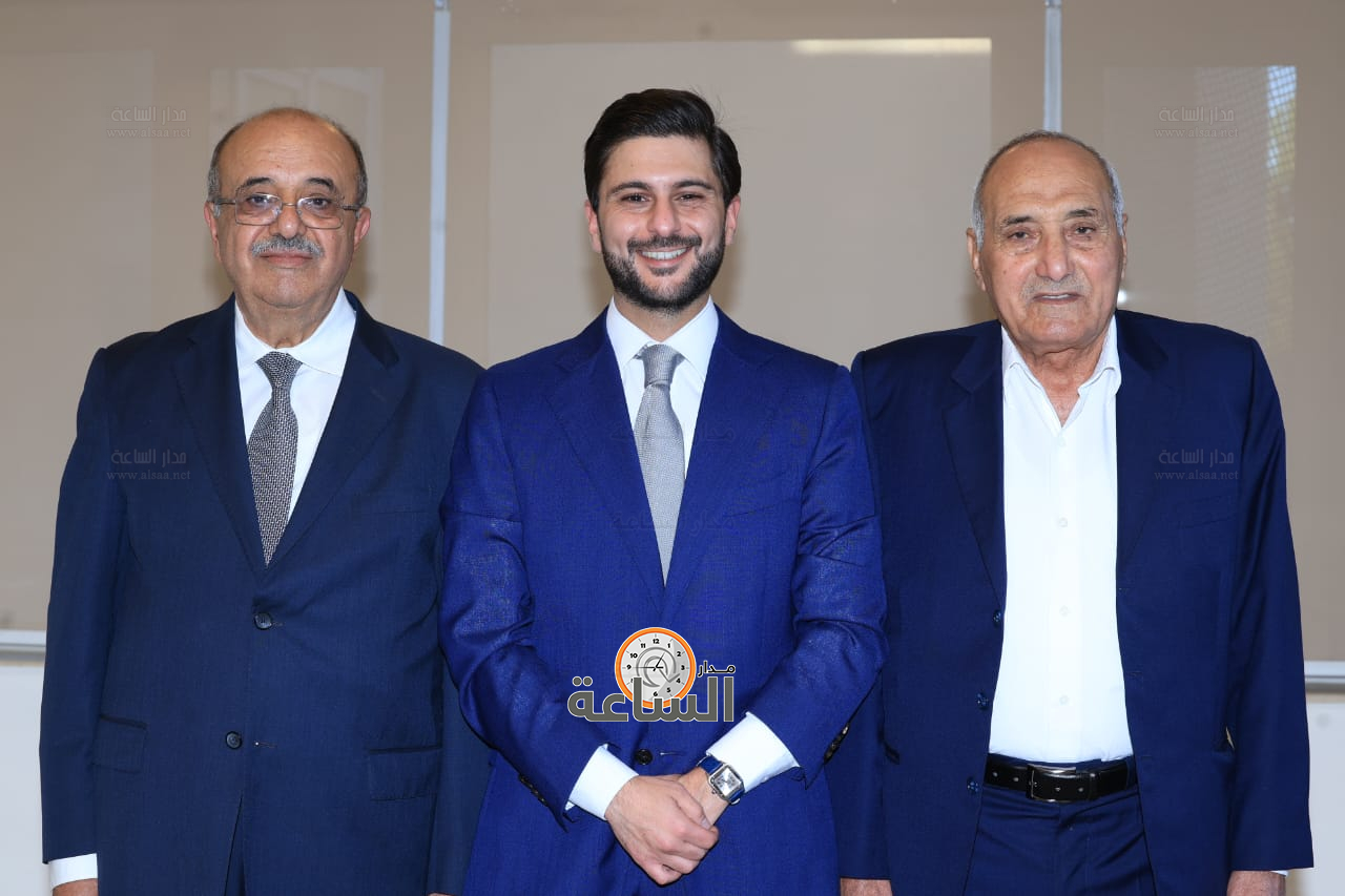 Madar Al-Saa Images 0.2845591750182387