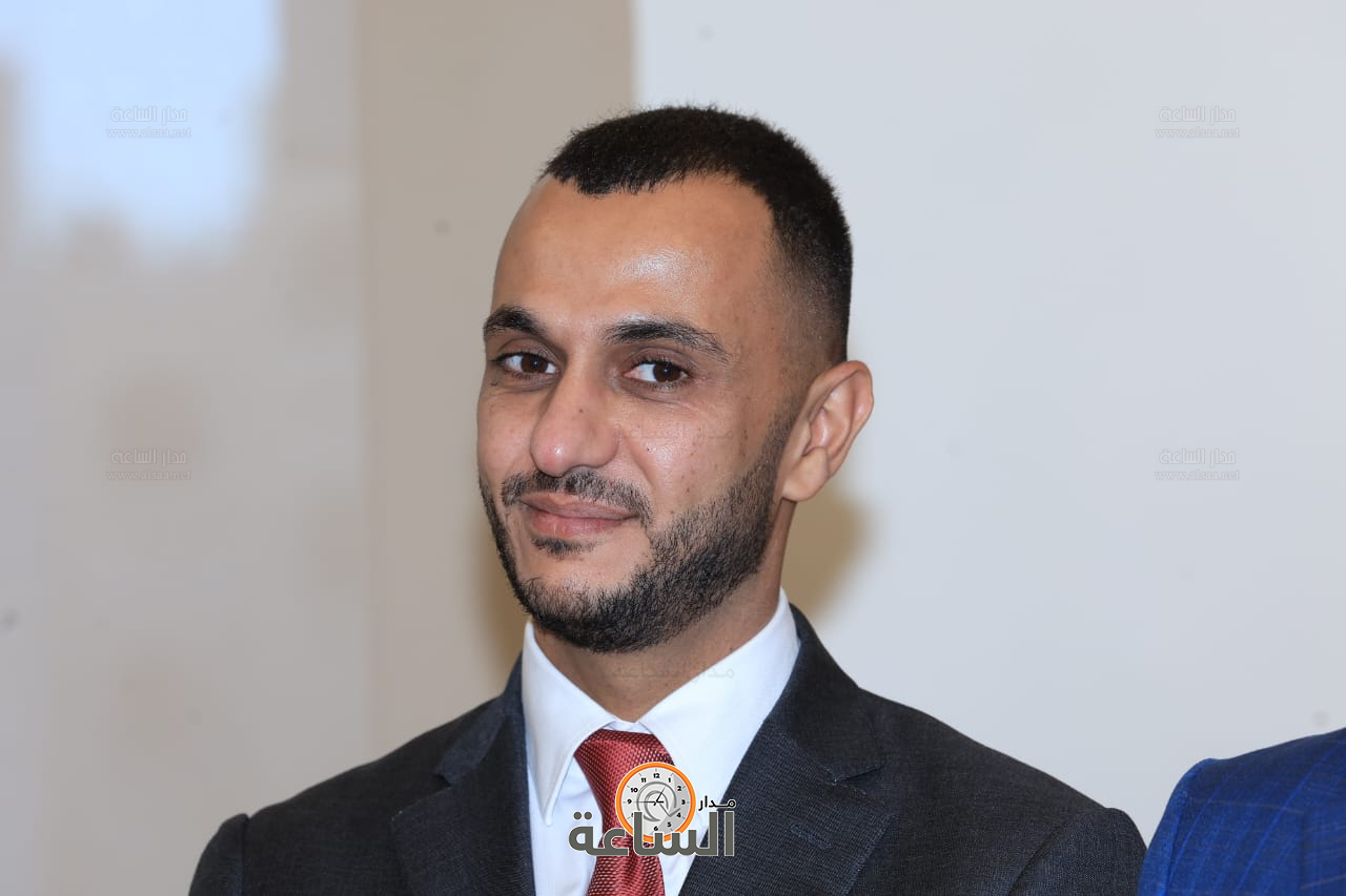 Madar Al-Saa Images 0.22720387035991807