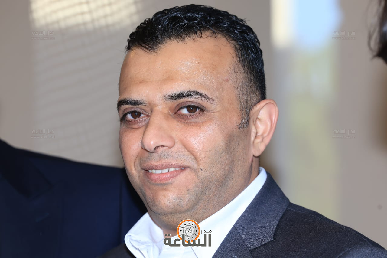 Madar Al-Saa Images 0.525781932773316