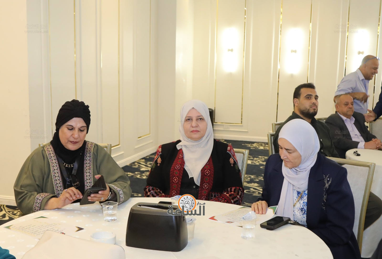 Madar Al-Saa Images 0.898254480402349