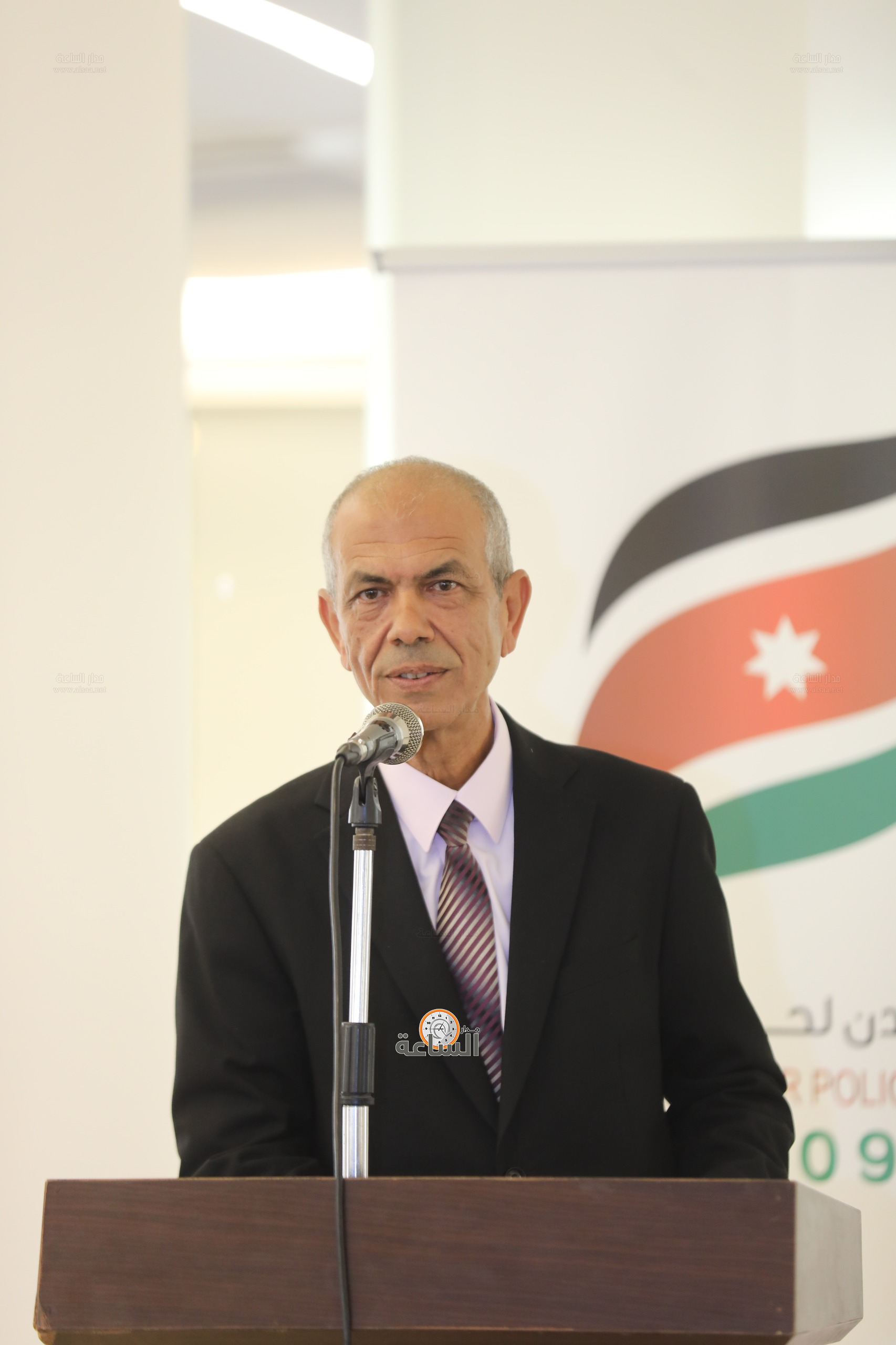 Madar Al-Saa Images 0.6055346399037165