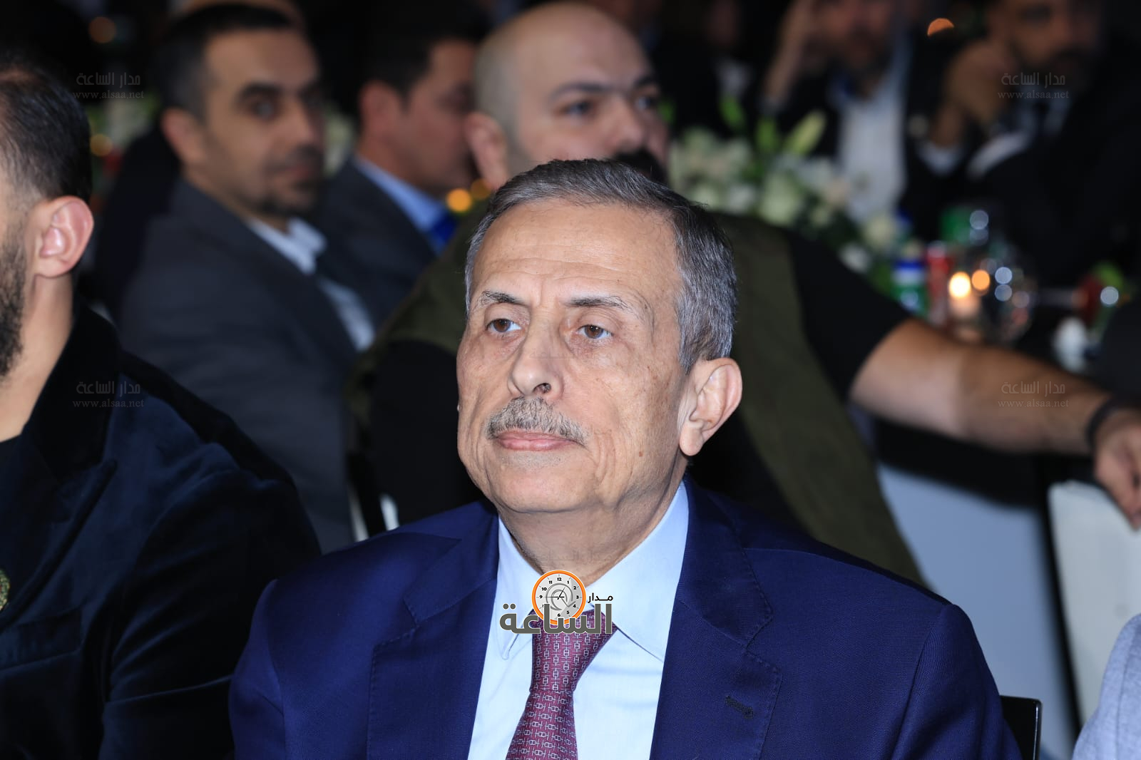 Madar Al-Saa Images 0.885046315854322