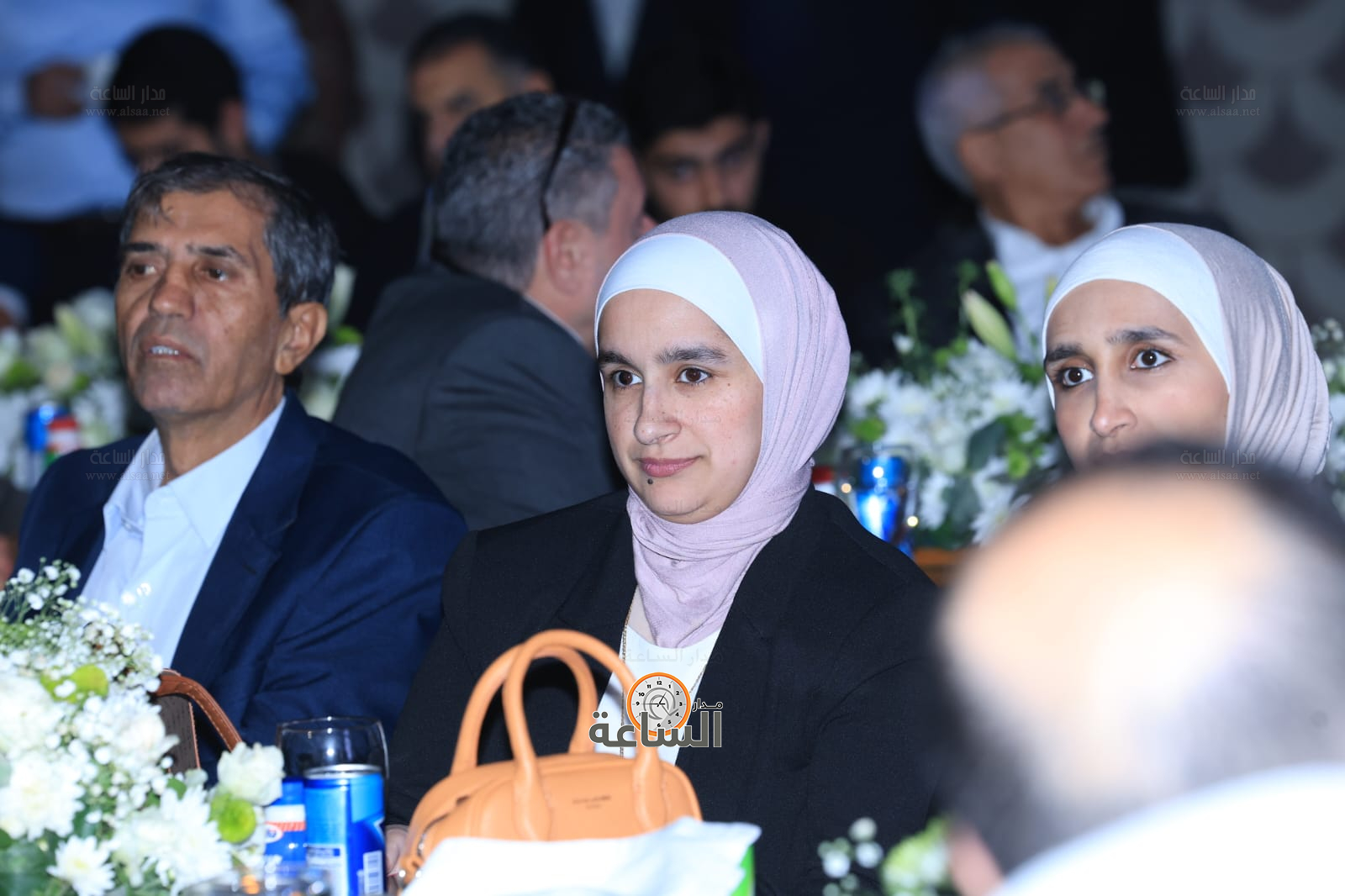 Madar Al-Saa Images 0.773815669066361