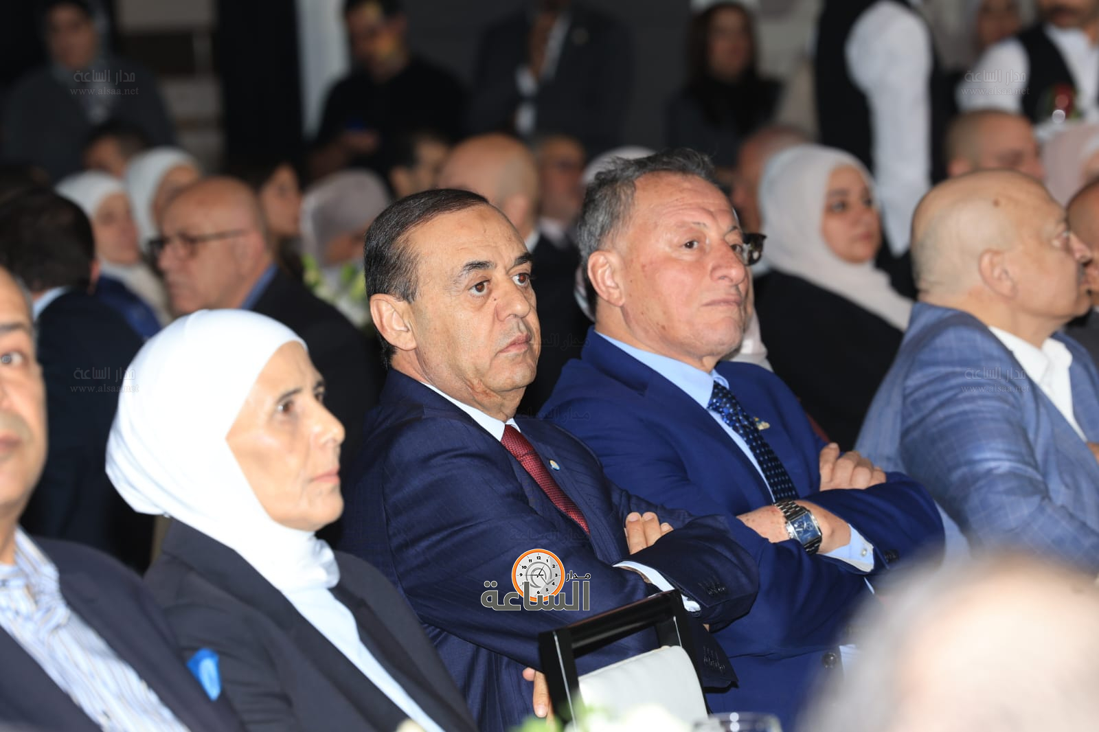 Madar Al-Saa Images 0.0308826847864081