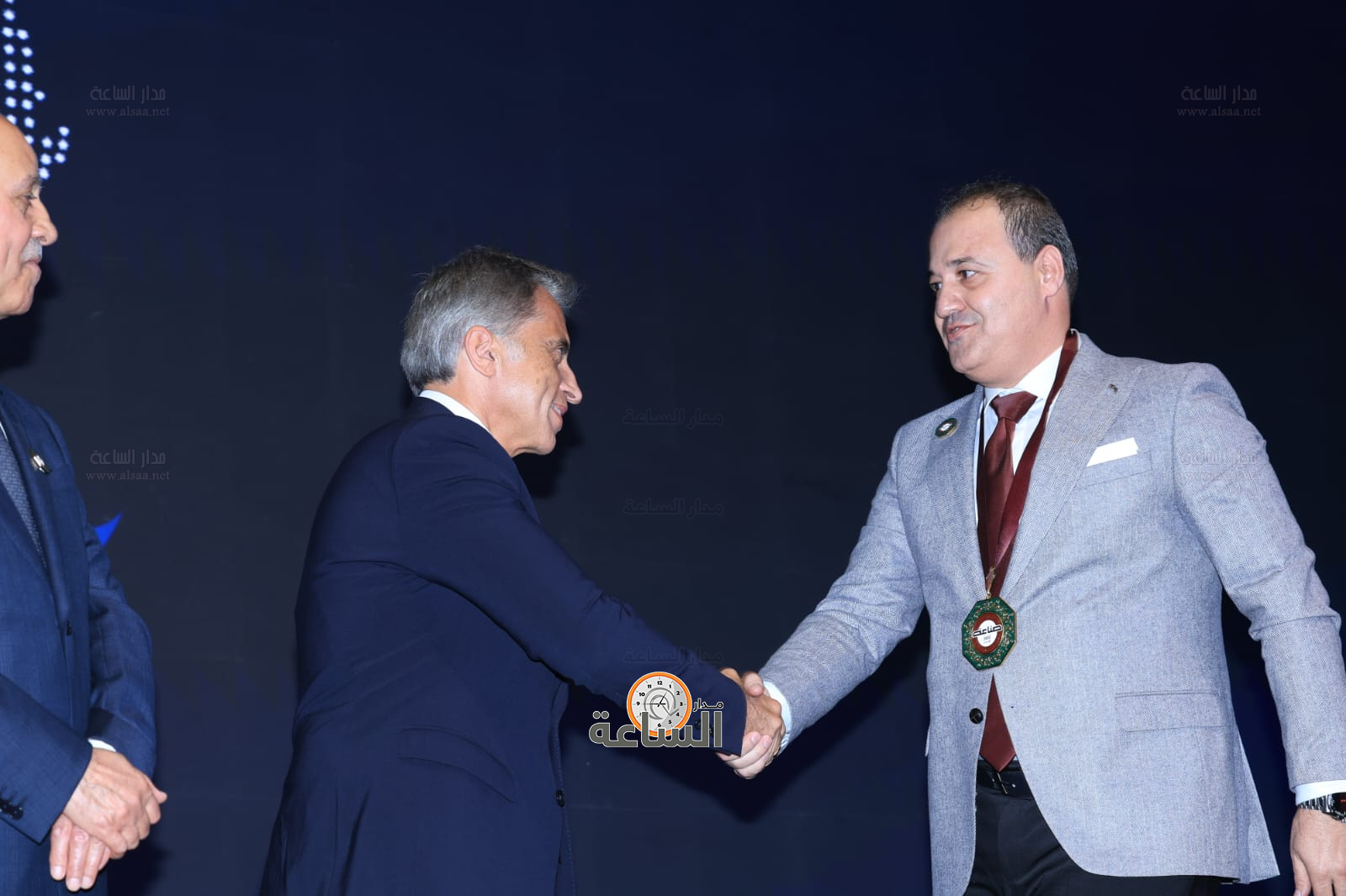 Madar Al-Saa Images 0.28059136547000285