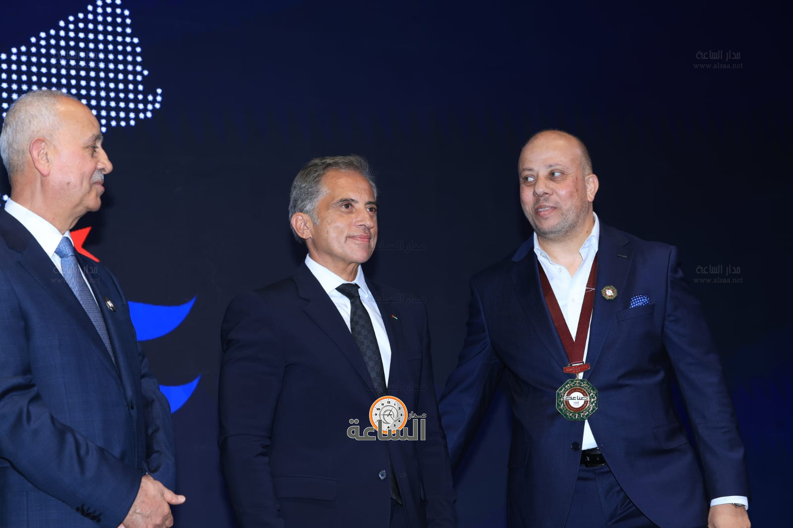 Madar Al-Saa Images 0.9833897724021933