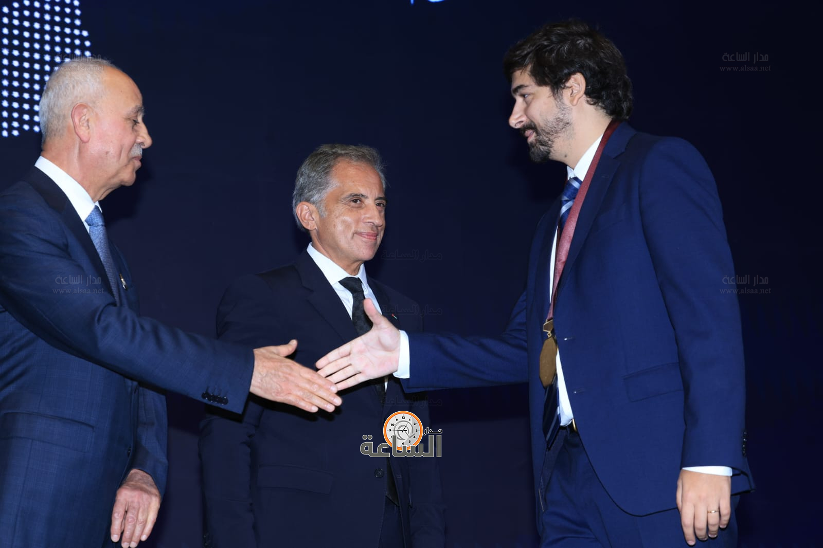 Madar Al-Saa Images 0.8385465786161207