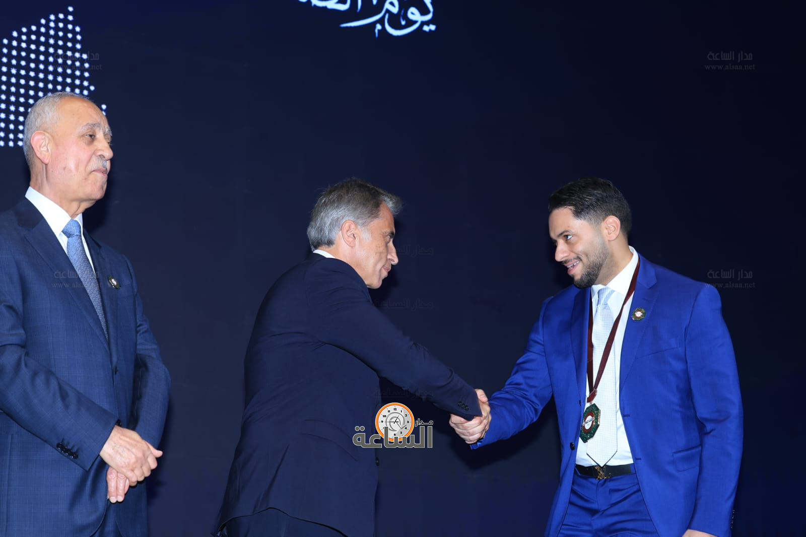 Madar Al-Saa Images 0.9278640786473884