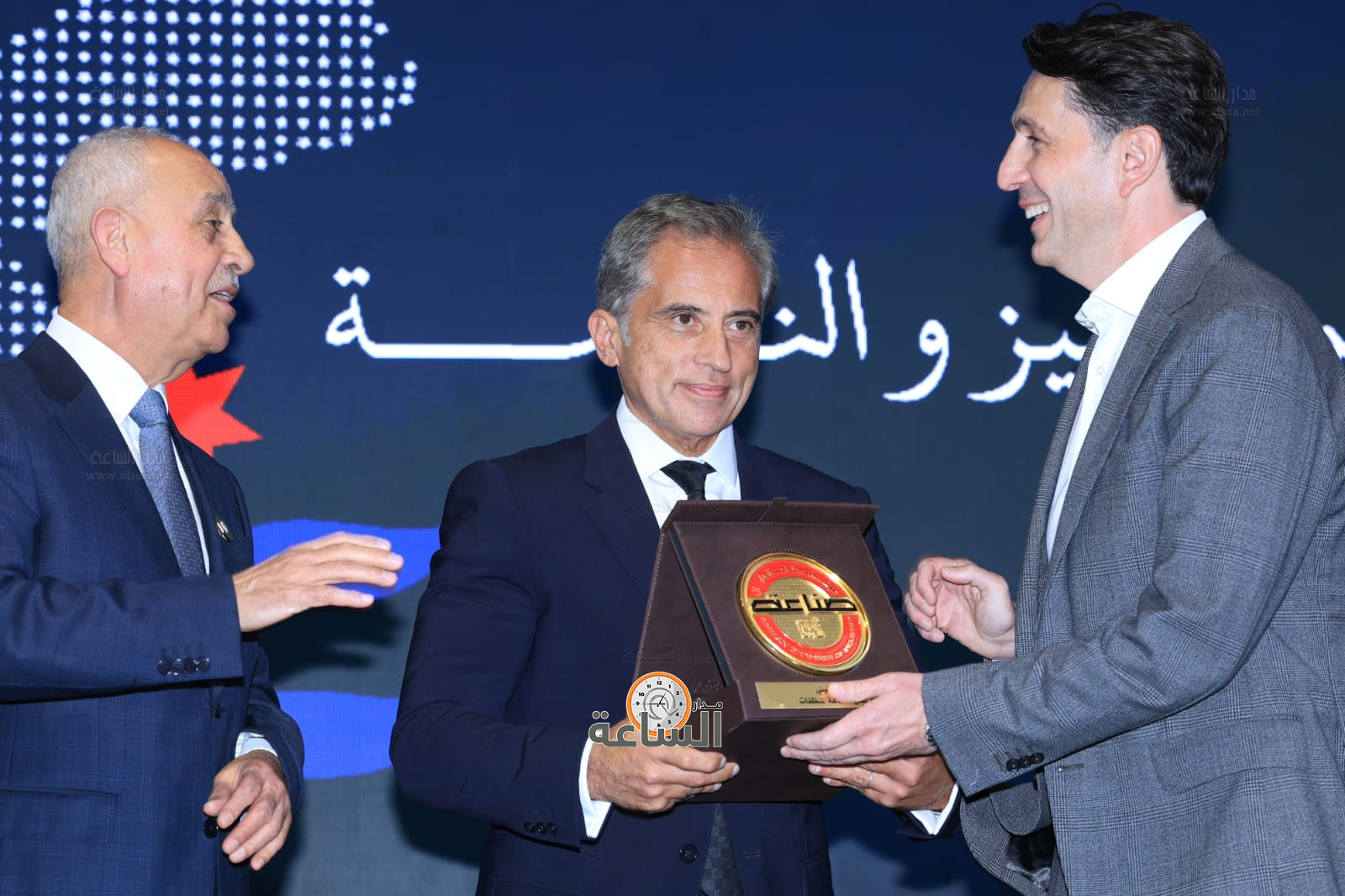 Madar Al-Saa Images 0.6710621483245599