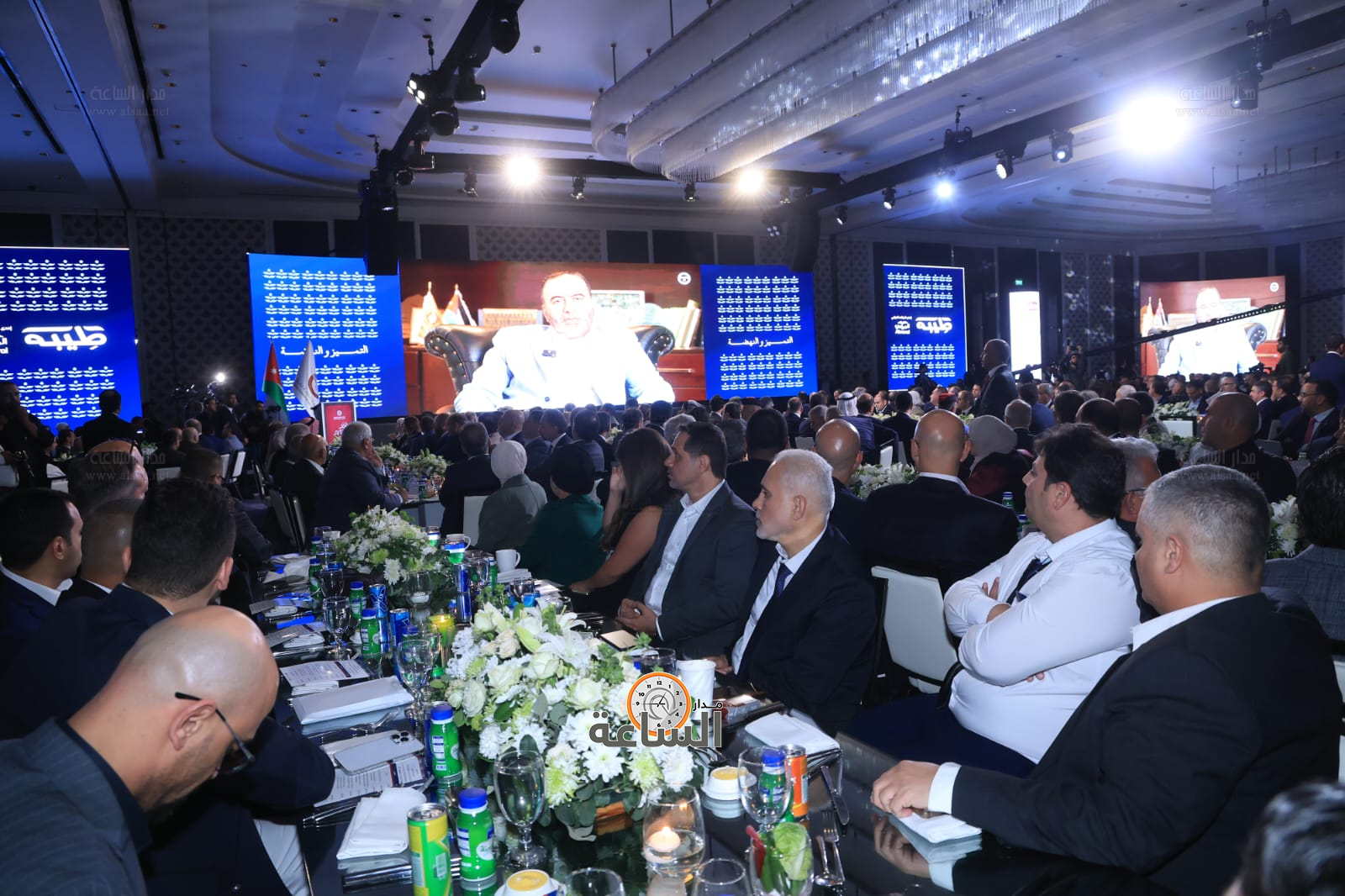 Madar Al-Saa Images 0.4511123952548928