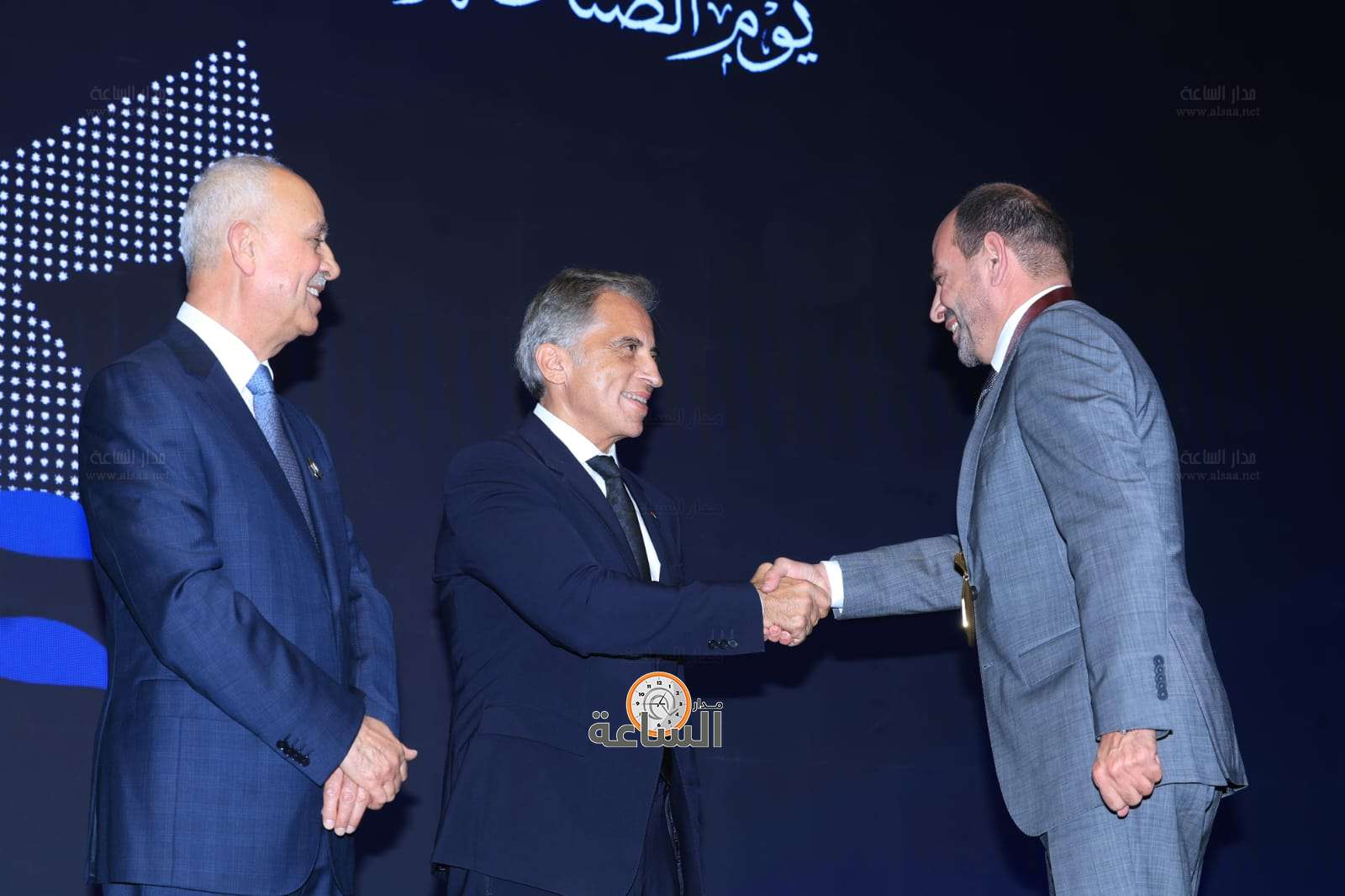 Madar Al-Saa Images 0.09332612540126173