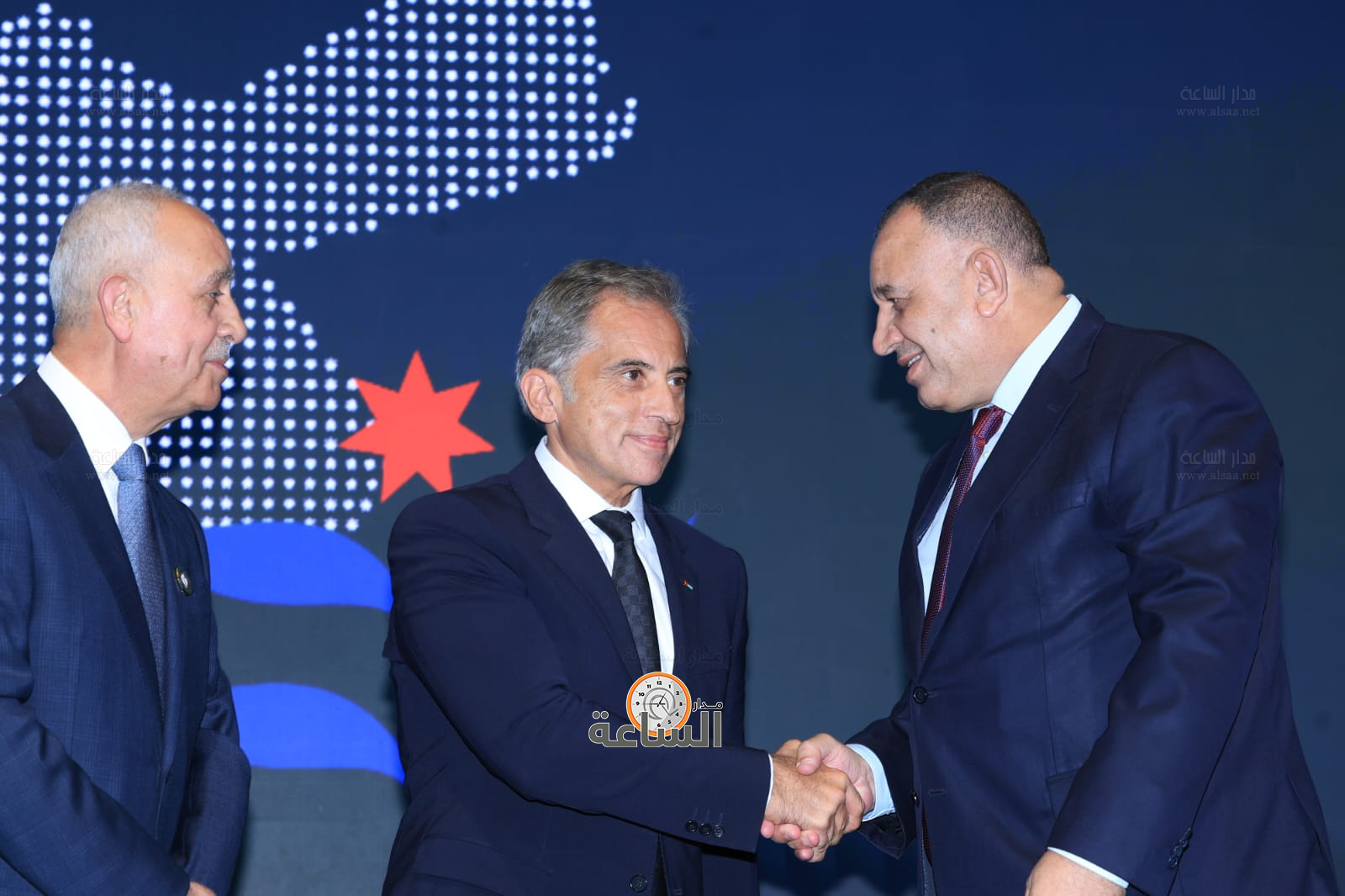 Madar Al-Saa Images 0.7691958350917684