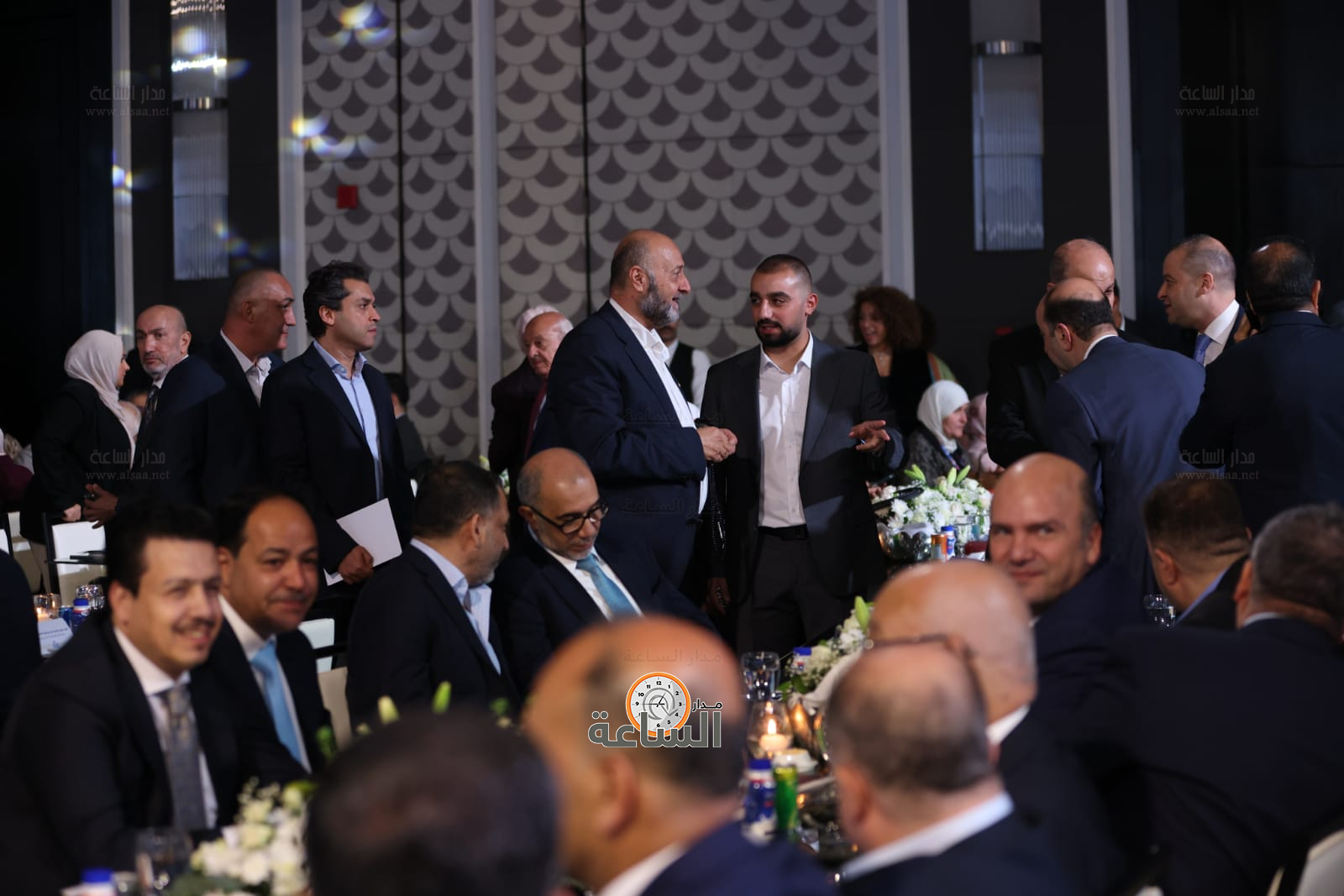 Madar Al-Saa Images 0.5380019469766353