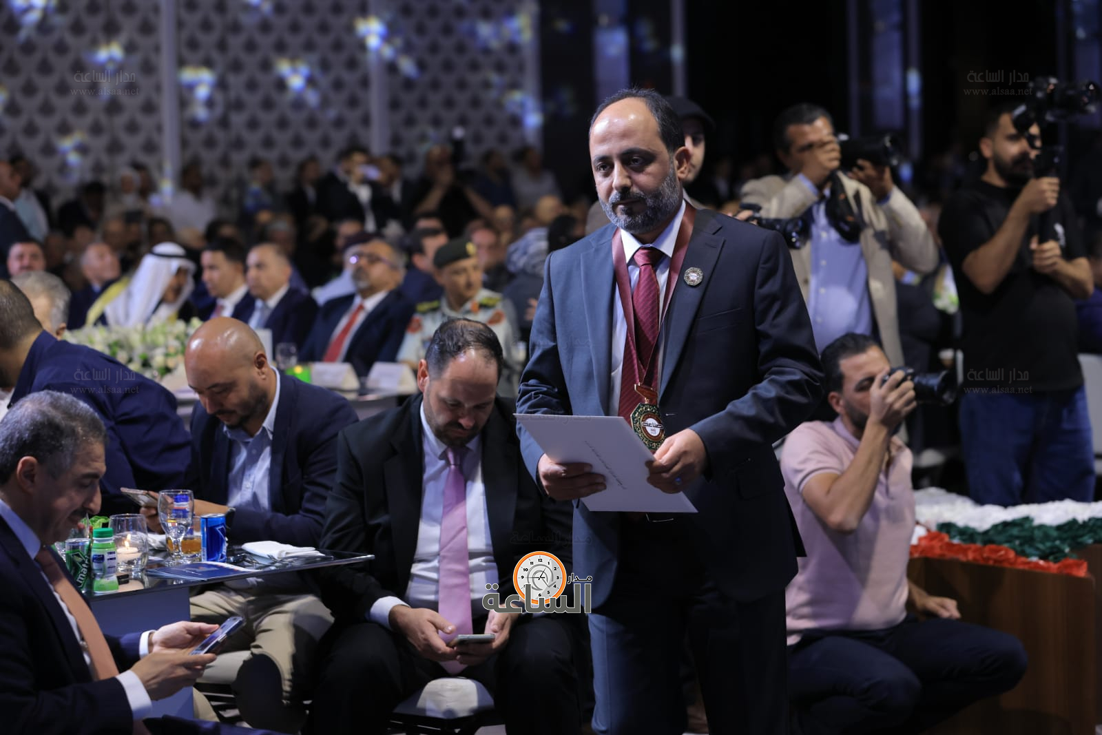 Madar Al-Saa Images 0.9247783053276889