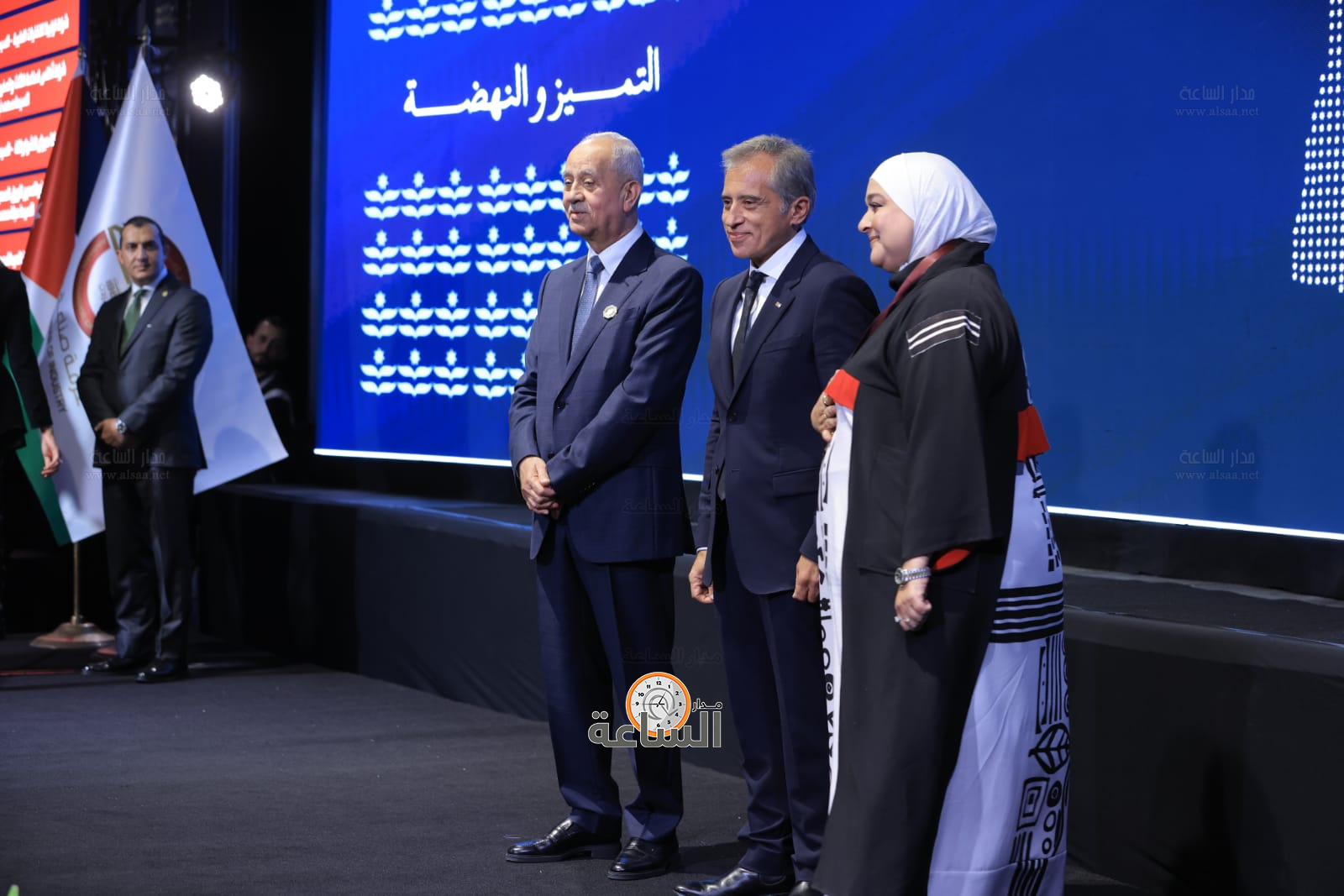 Madar Al-Saa Images 0.8293218113586394