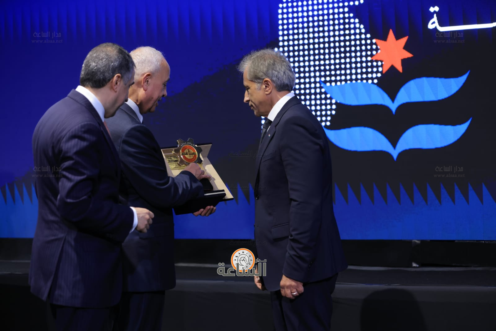 Madar Al-Saa Images 0.008611631613955395