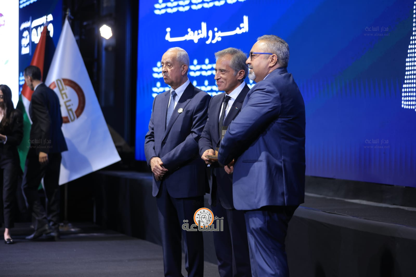 Madar Al-Saa Images 0.7781827907723212