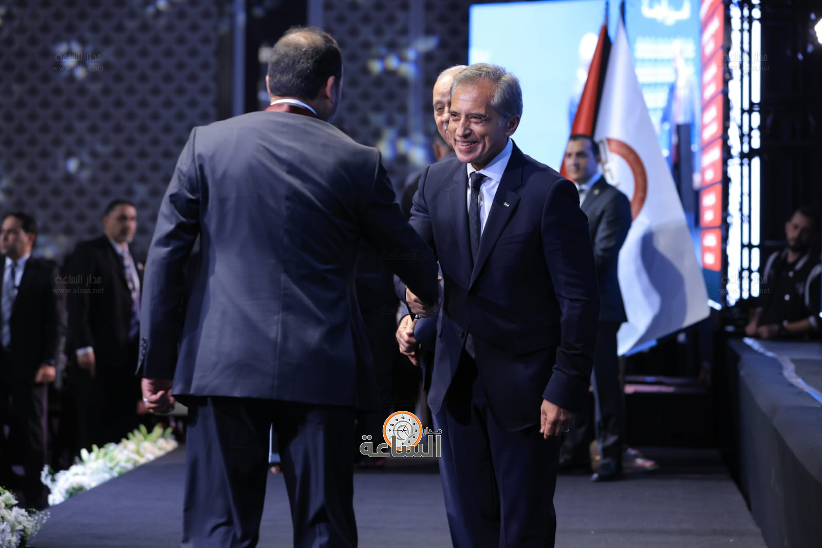 Madar Al-Saa Images 0.2322581191744859